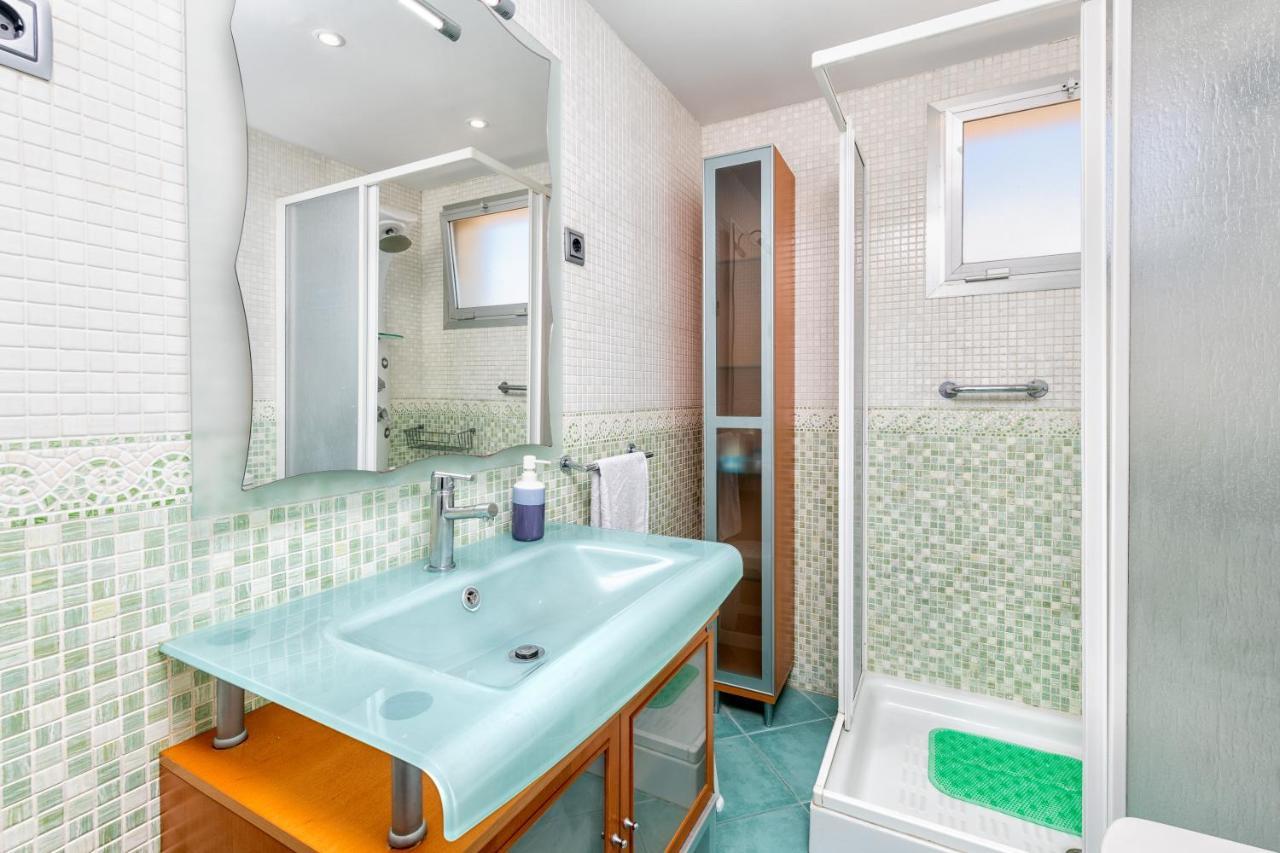 Amazing Sea View Apartment And Relax Area Rincon de la Victoria Ngoại thất bức ảnh