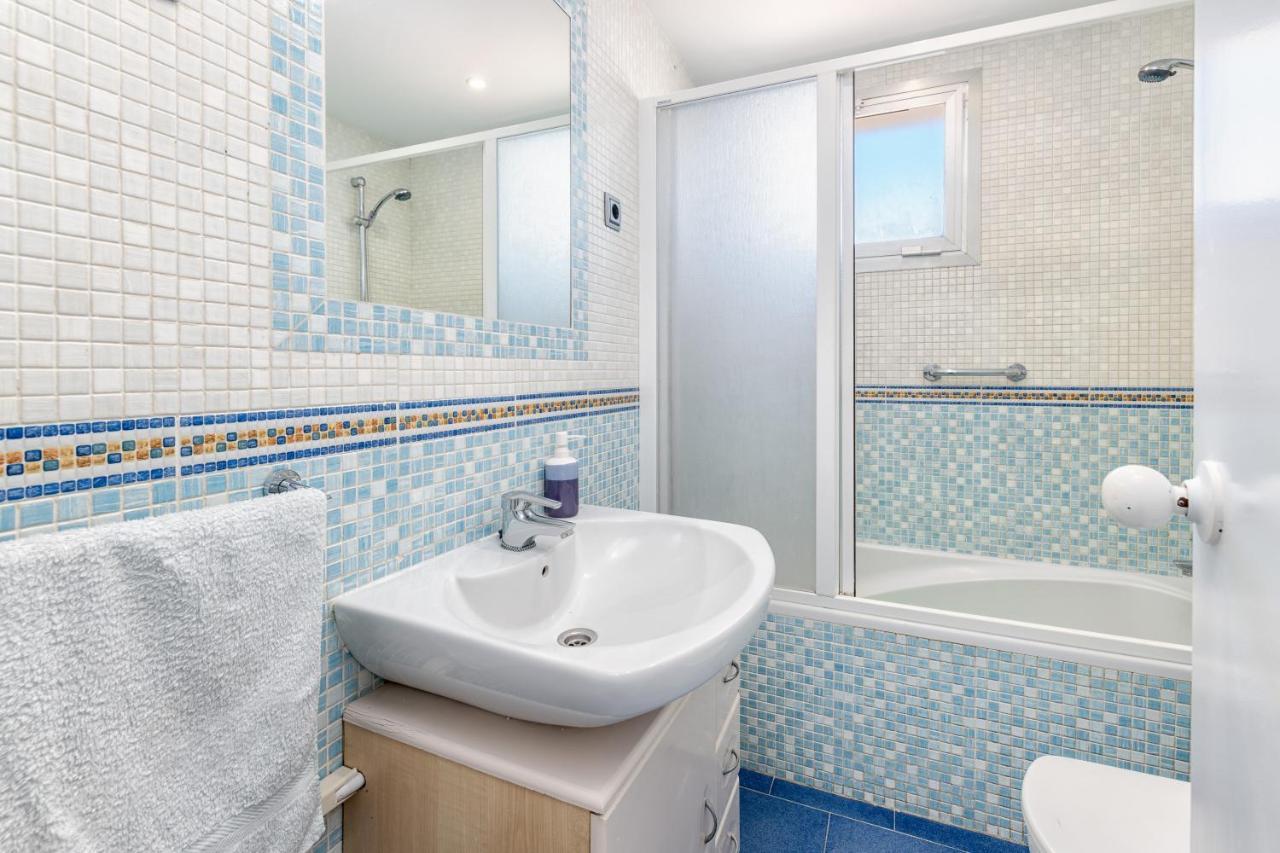 Amazing Sea View Apartment And Relax Area Rincon de la Victoria Ngoại thất bức ảnh